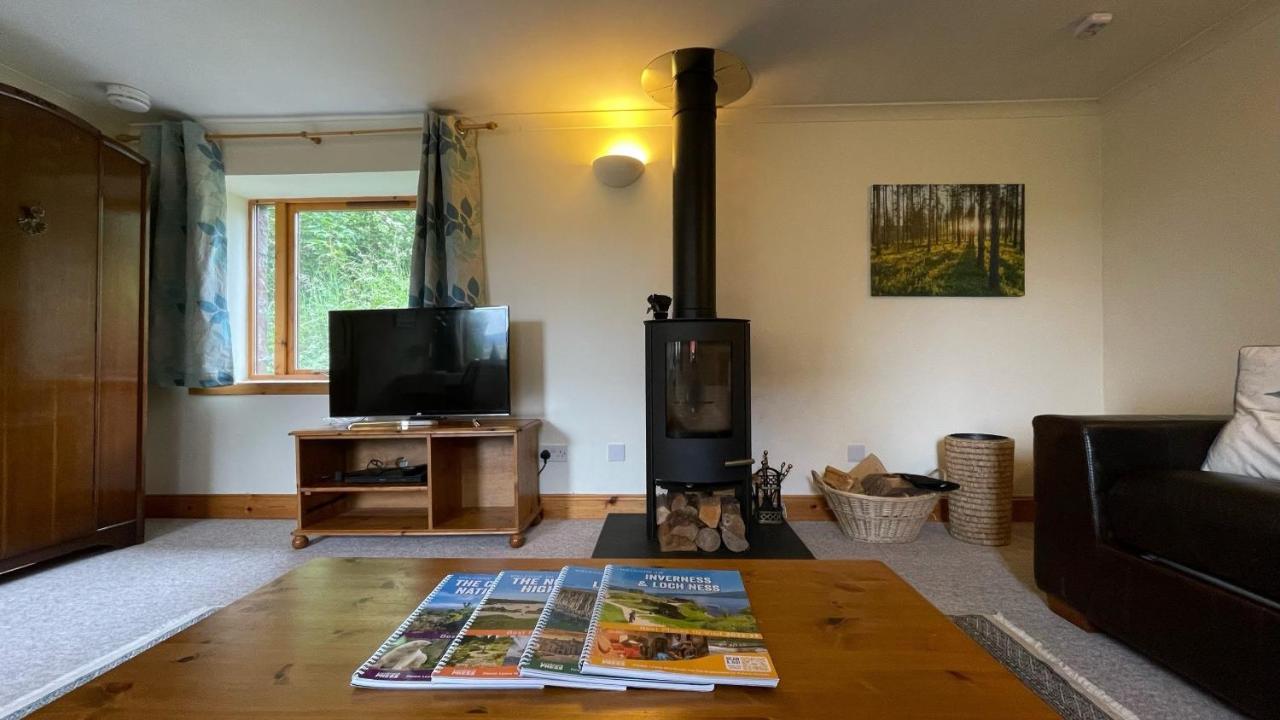 Kerrowdown Cottage-Self Catering For 4 In The Highlands 드럼나드로킷 외부 사진
